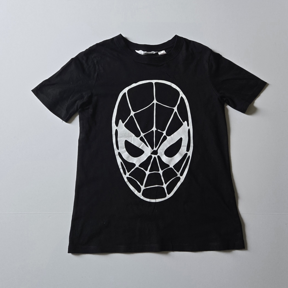 H&M and Marvel Collaboration/White T-Shirt with Spiderman Graphic/Size 8/10